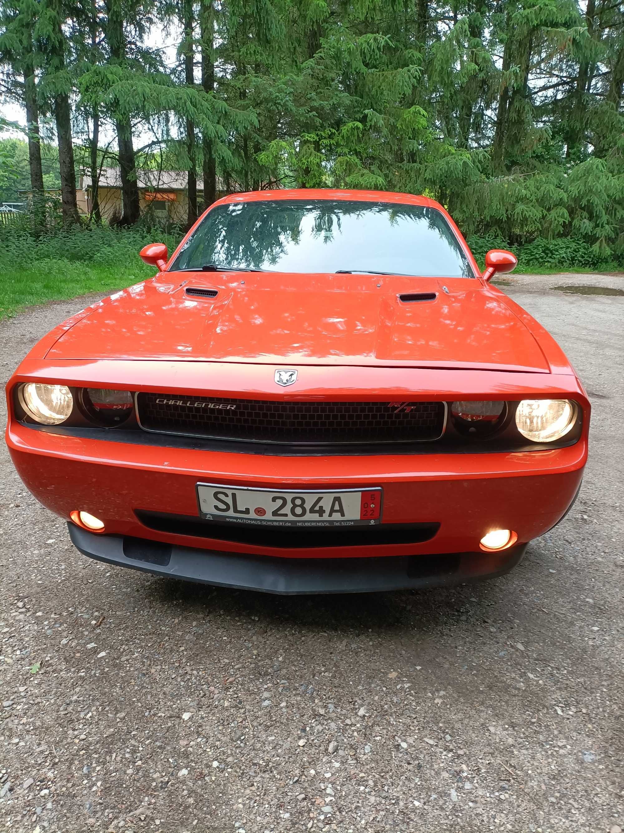 Dodge challenger 5,7 HEMI,V8