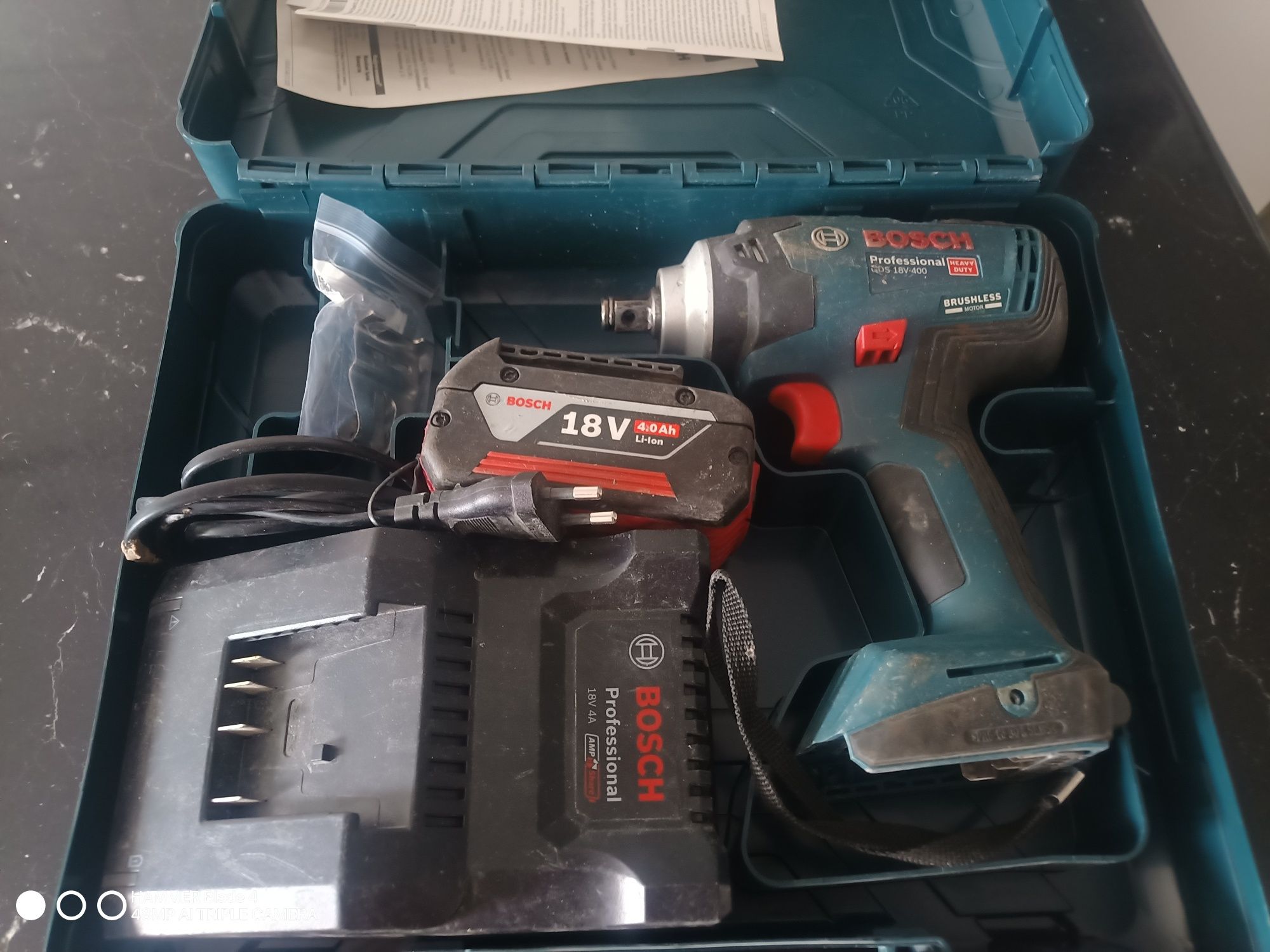 Sprzedam klucz udarowy  Bosch GDS 18v
