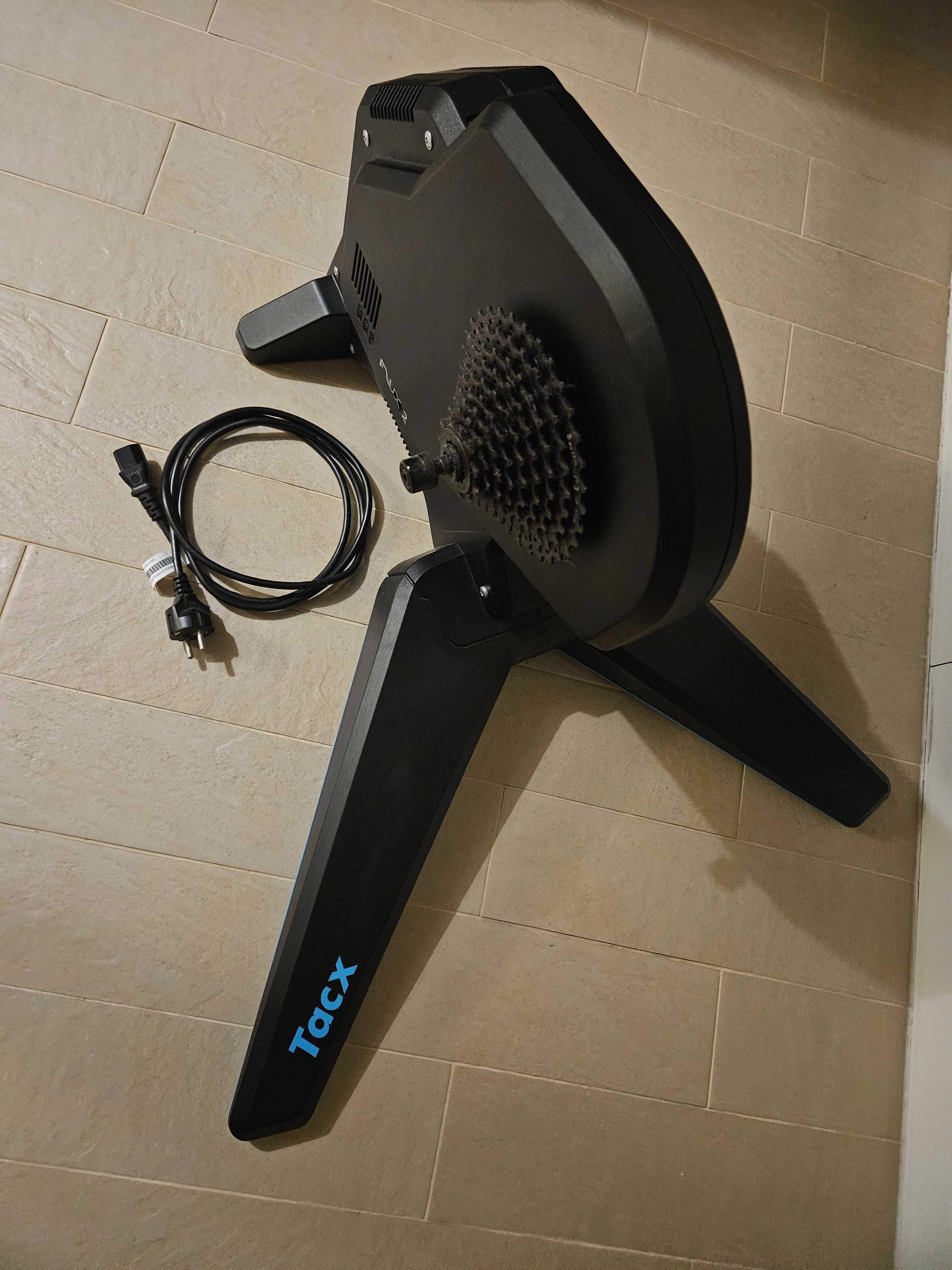 Inteligentny trenażer Tacx Flux 2 Smart. Stan idealny.