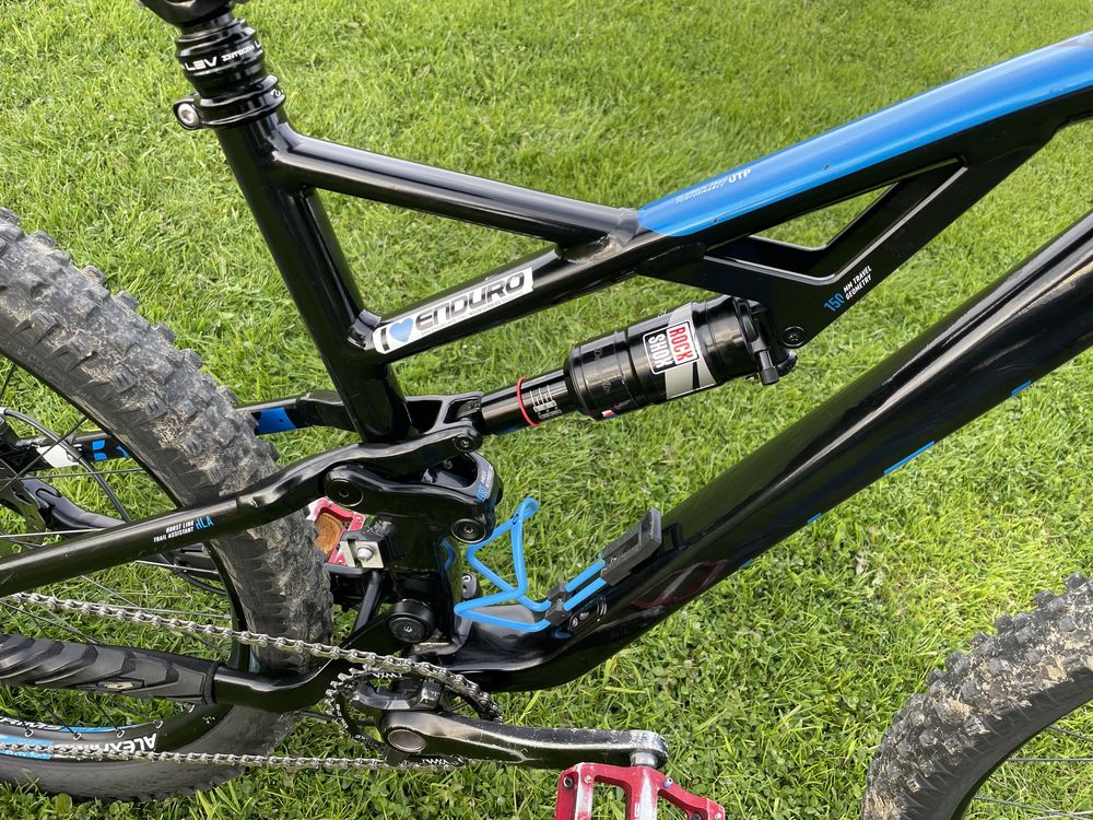 Rower wyczynowy Enduro (dirt , dh , MTB)