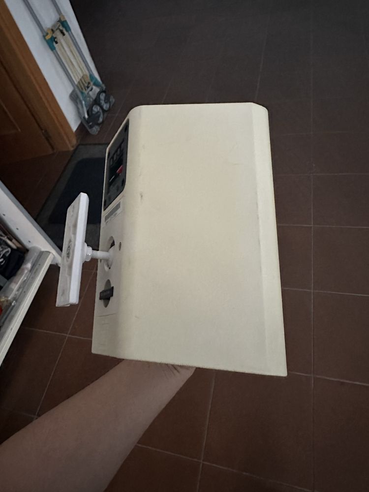 Conjunto de 4 colunas JBL CONTROL 23T