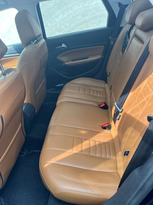 Peugeot 308 SW, 2019.