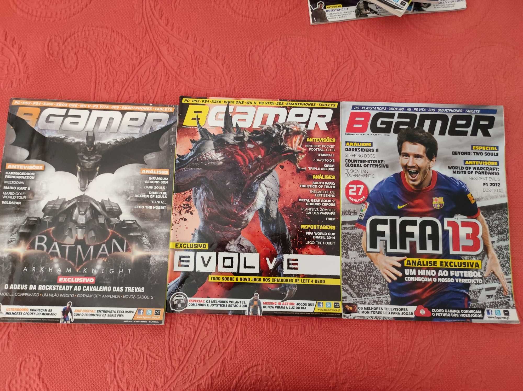 Revistas Gaming da Playstation e outros