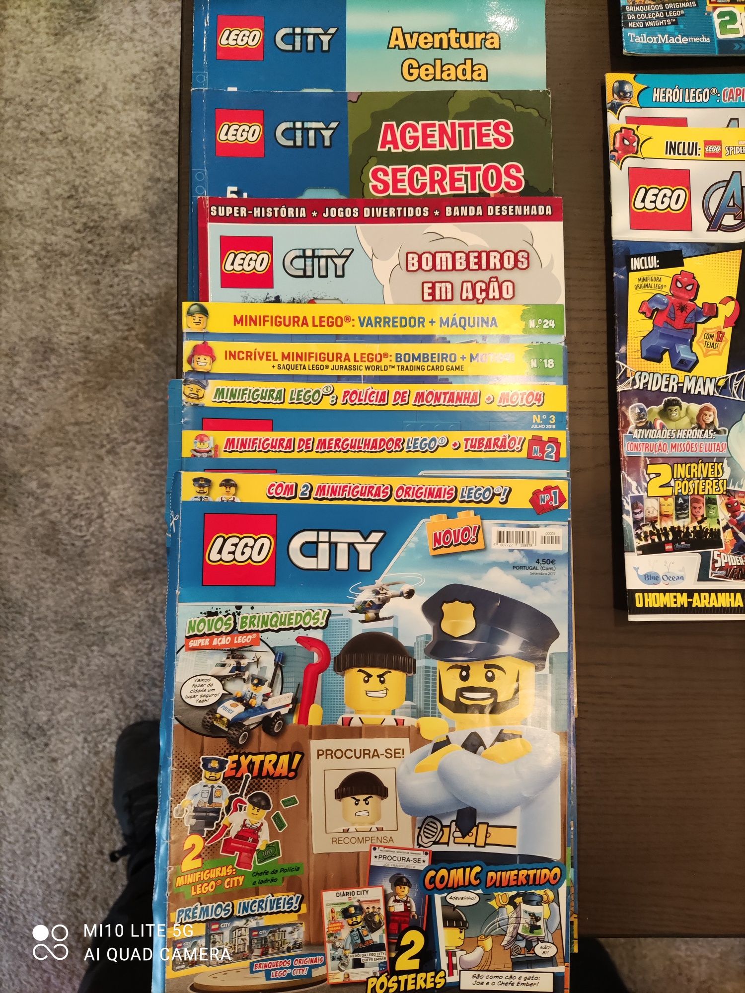 Revistas LEGO variadas