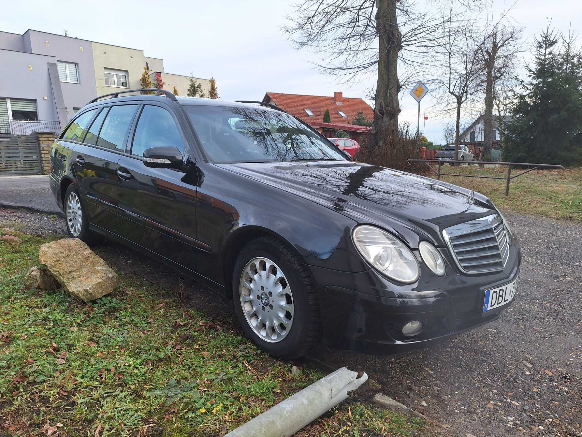 Mercedes E 211 Combi