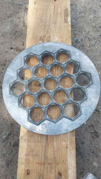 Пельменница  форма для больших  пельменей производства ссср