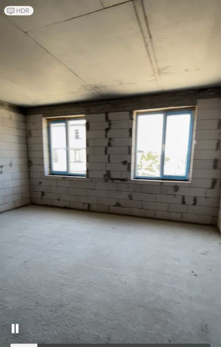 Продам ТАУНХАУС в центрі Вишневого без ремонту БЕЗ КОМІСІЇ