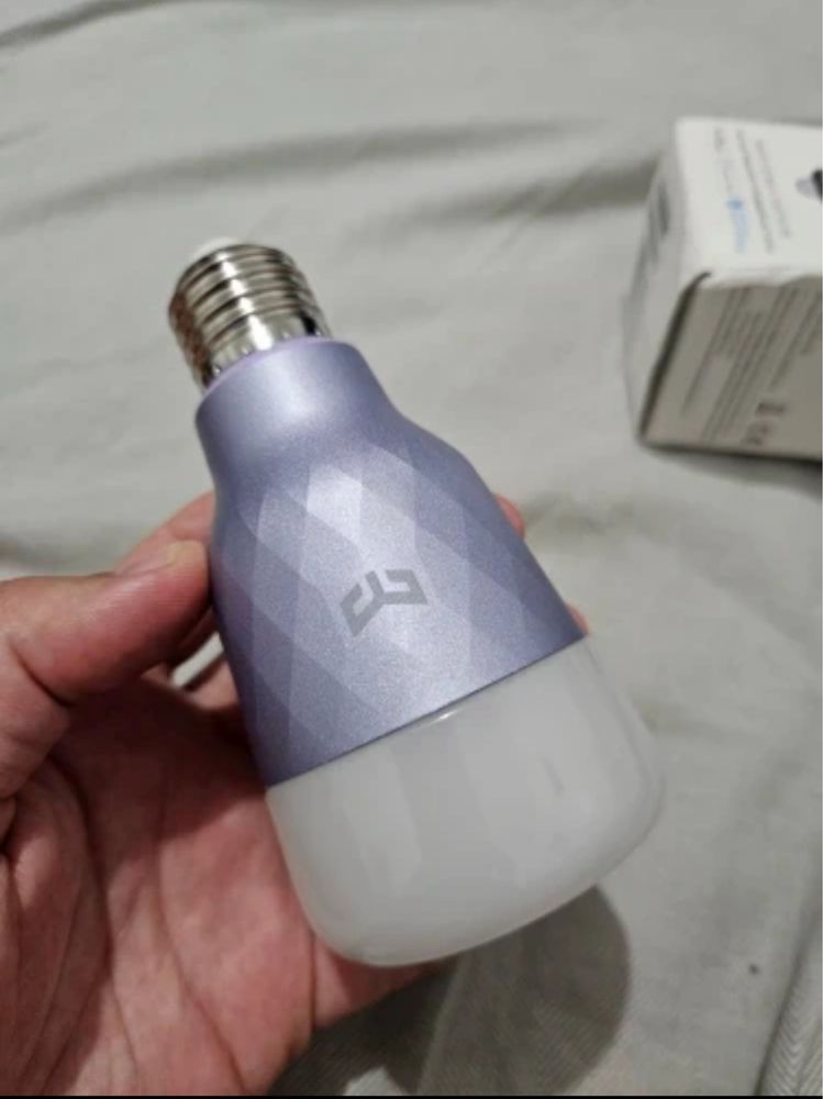 Lâmpada Xiaomi Yeelight LED Bulb 1SE Color RGB