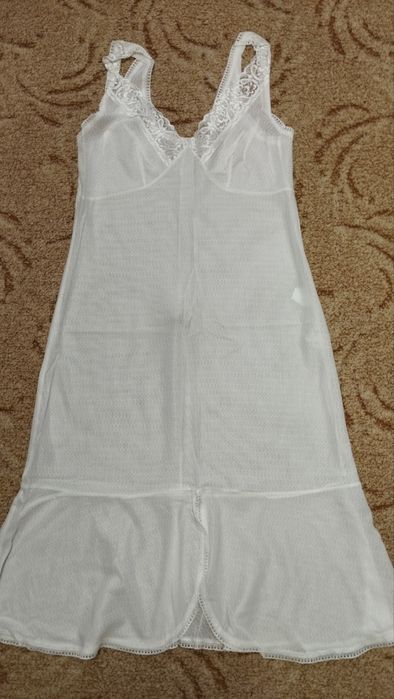 Комбинации ГДР, нічні сорочки, комбінації