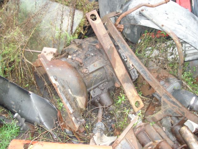 skrzynia biegów jcb 3cx mechaniczna 2002 rok uszkodzona