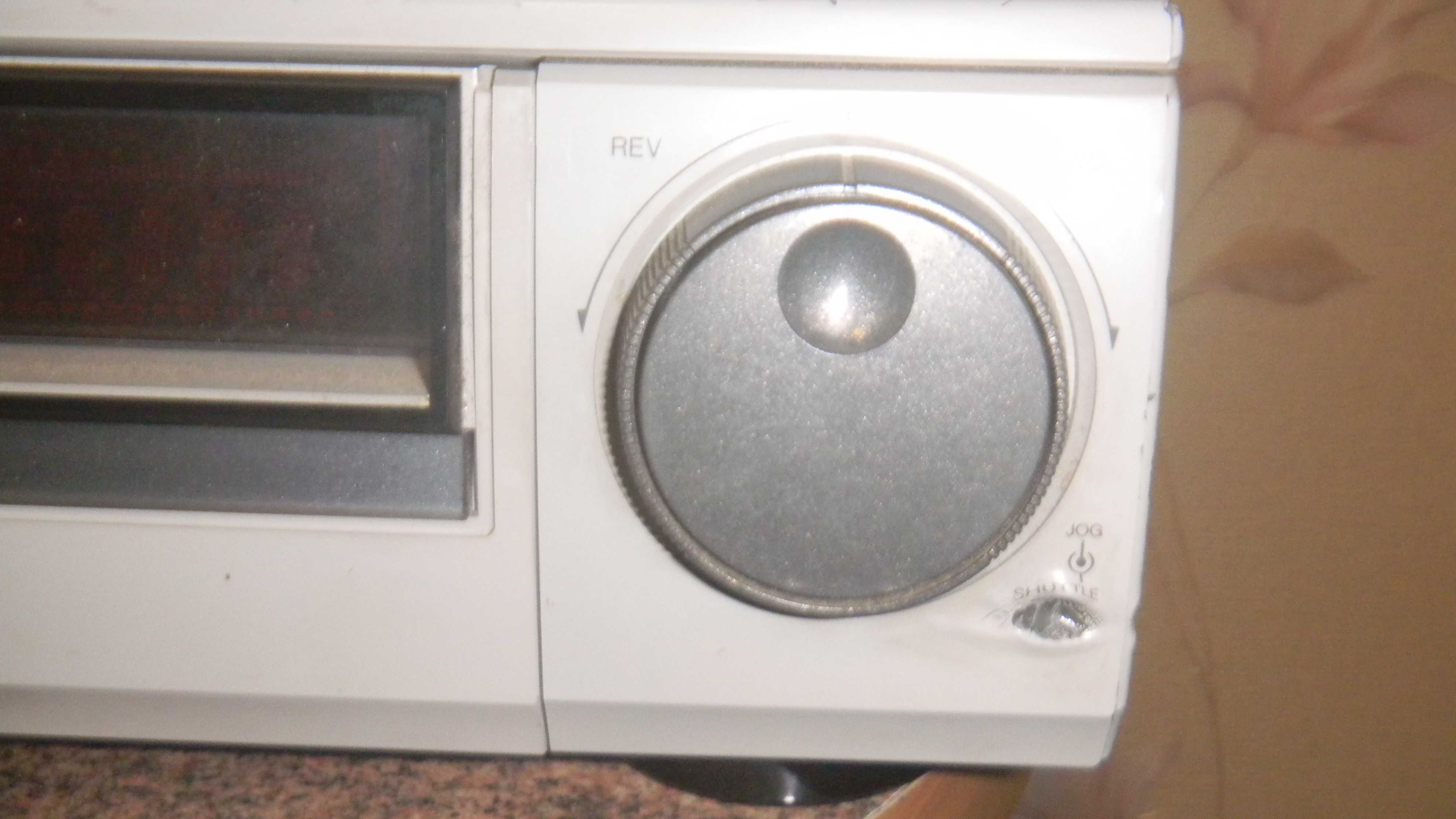 видеомагнитофоны SVHS HI-FI stereo JVC SR-S360E и JVC HR-S7700EU