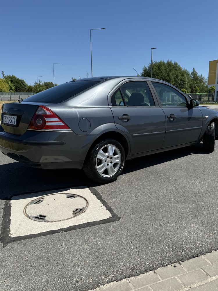 Ford Mondeo mk3 2.0 TDCI 2005 roku POLIFT