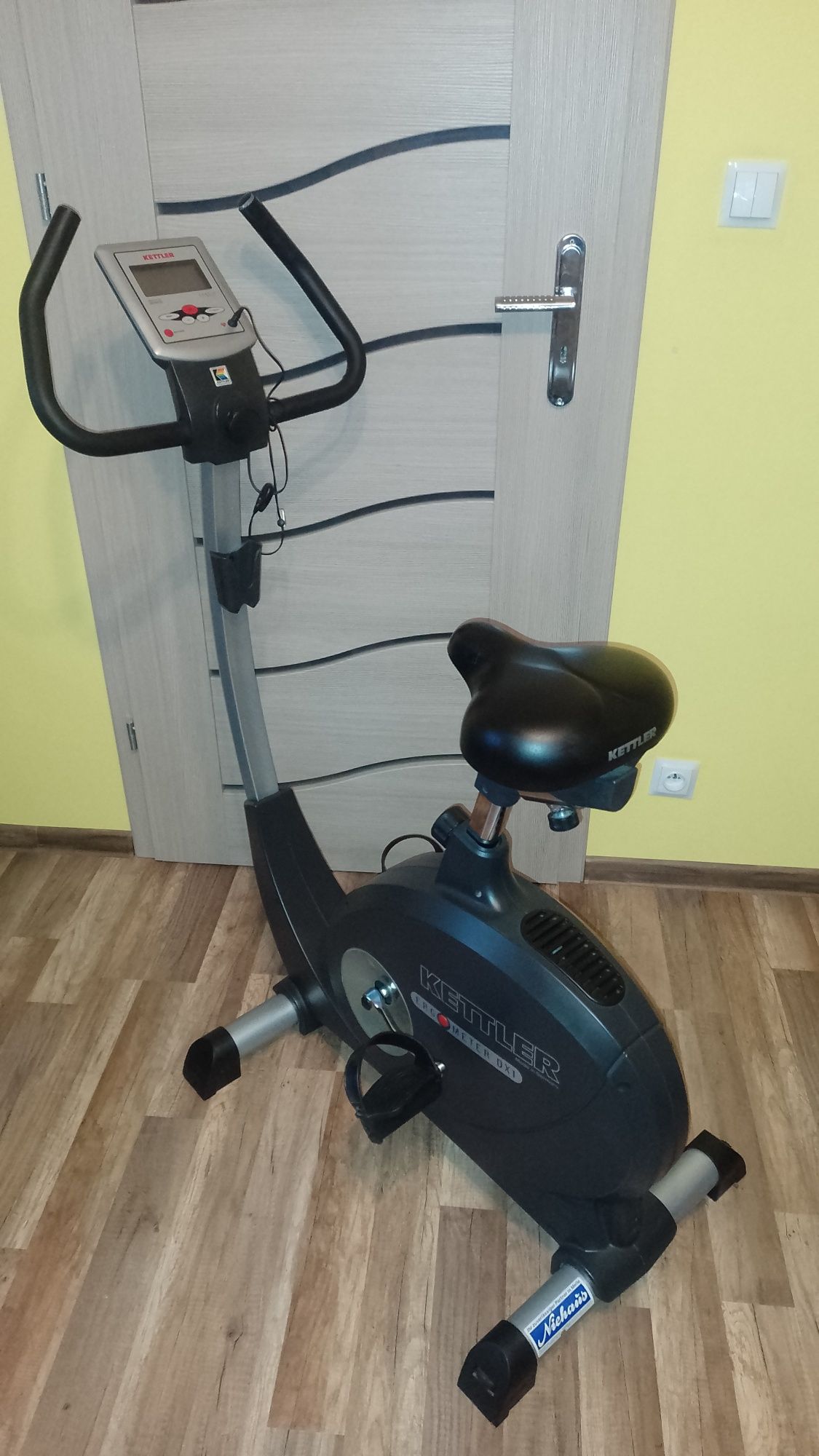 Rower stacjonarny elektromagnetycznyRechabilitacyjnyTre
