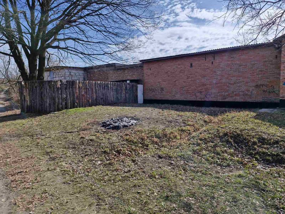 Сдам гараж 50м2, а/к ЗАРЕЧНЫЙ,ул.Героев Крут,12 МКР,- 5.5мх9м.х3.8 м