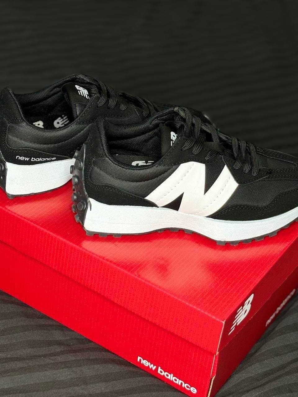 Кросівки New Balance ЖІНОЧІ 327 Black