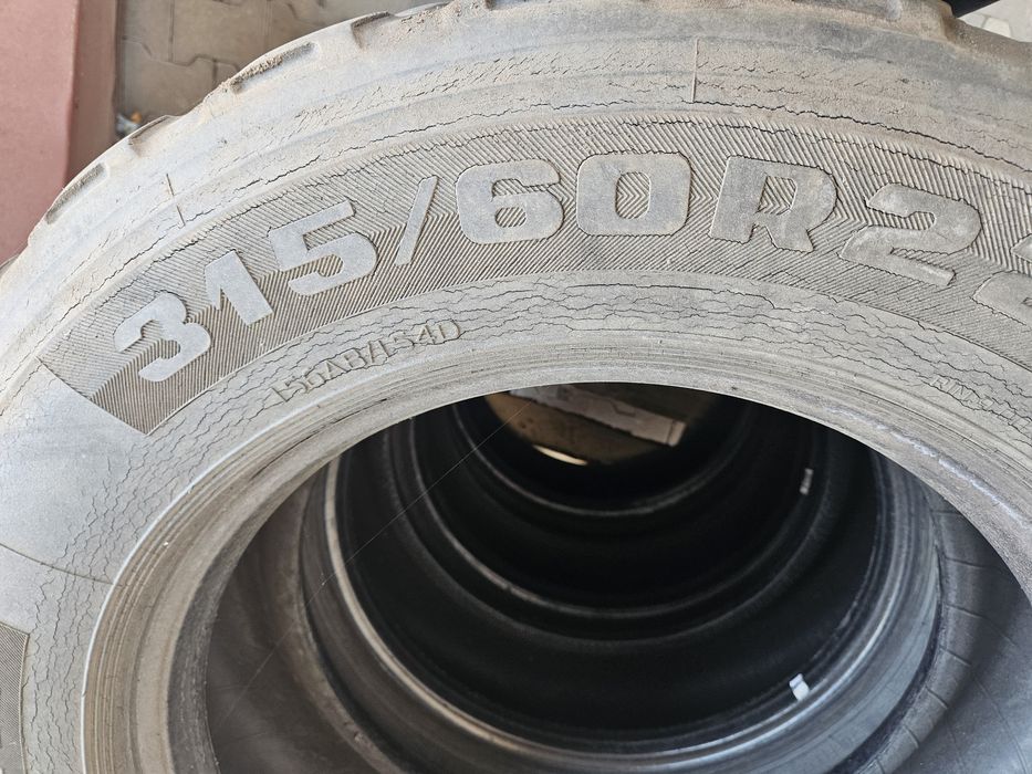 Opony do przyczepy rolniczej 315/60R22.5