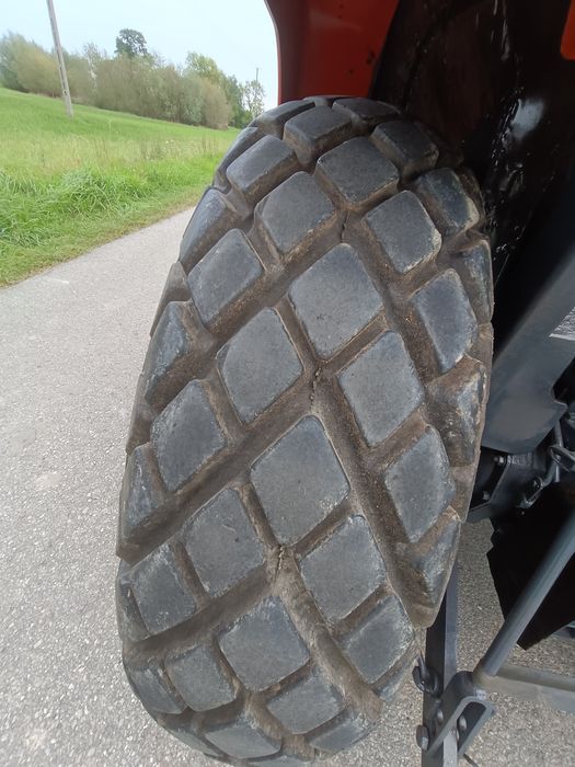 Kubota st-30 4x4 brutto 30 km mini traktorek komunalny ogrodniczy