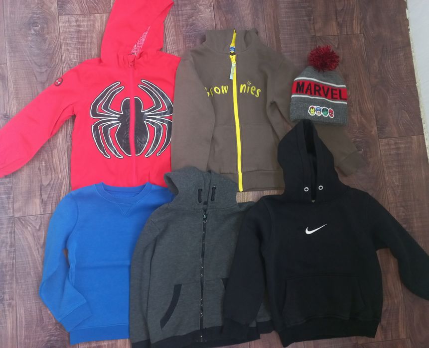 Пакет вещей на мальчика 90 грн.