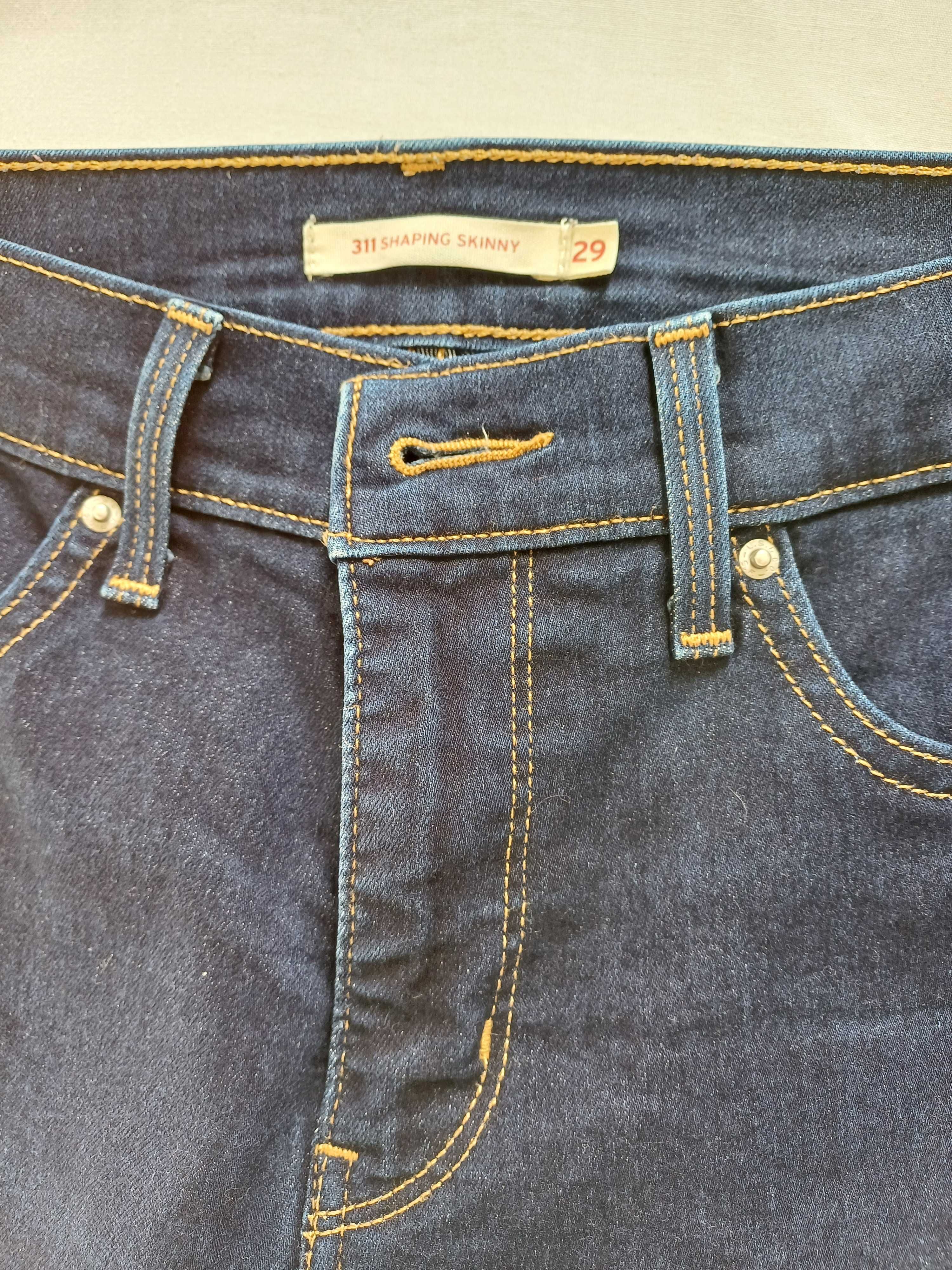 ciemnogranatowe jeansy slim fit 29