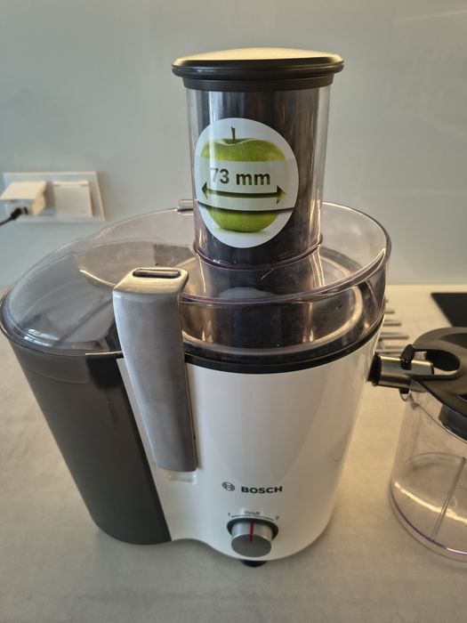 Sokowirówka  Bosh Vita Juice 2