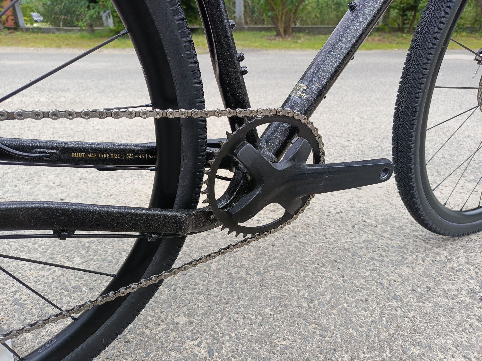 Rower gravel Rondo Ruut AL2 Sram Apex 1x11 Dt Swiss rozmiar L stan bdb