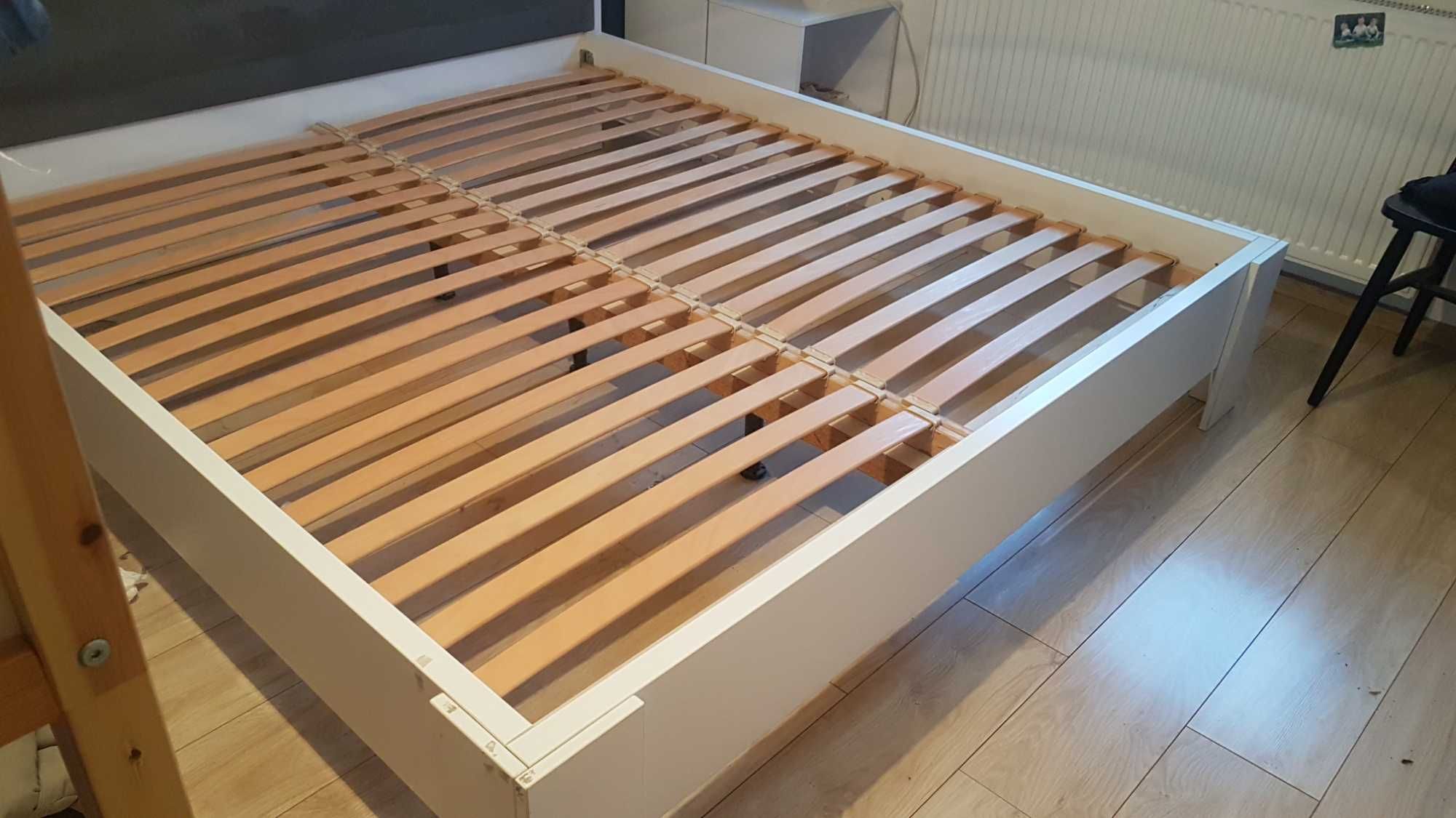Łóżko 180 x 200cm
