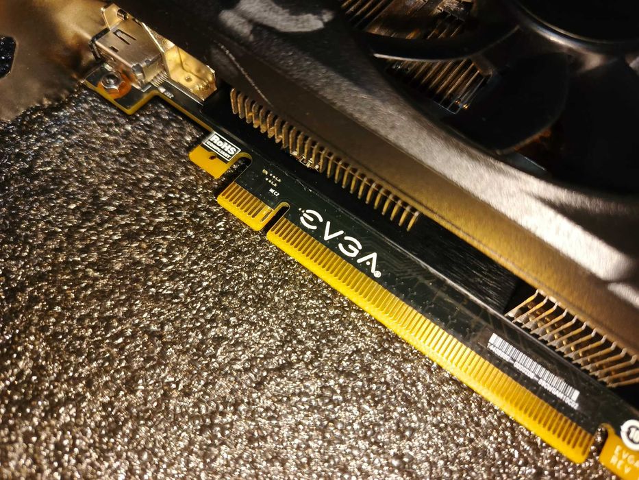 Игровая видеокарта EVGA GeForce GTX 970 SSC GAMING 4GB GDDR5 256bit