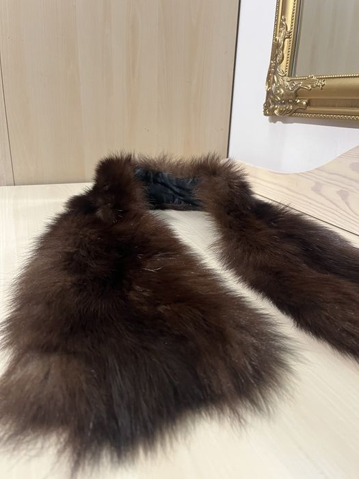 kołnierz szalik z futra naturalnego w kolorze czekoladowego brązu