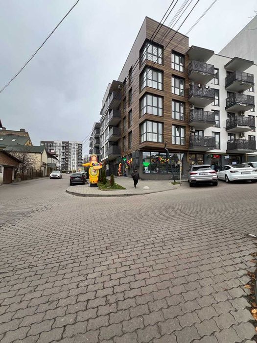 Оренда комерційного приміщення Малоголоськівська 16