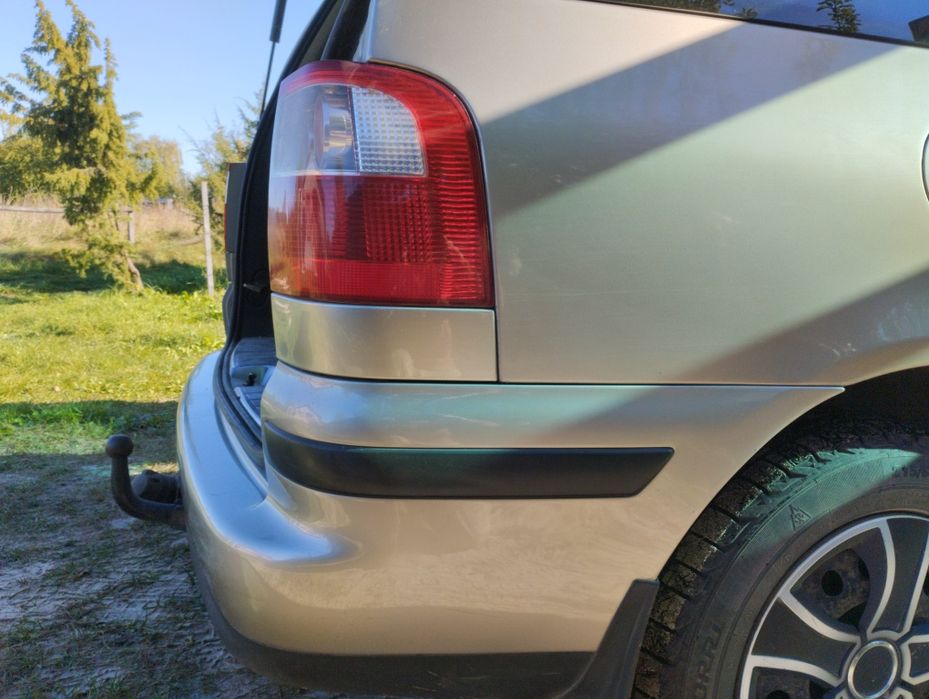 Форд галаксі 2004 року , 1.9 тді 275000 тис. 2800$