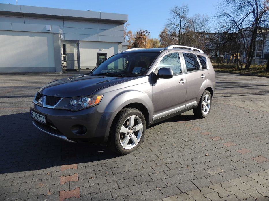 Mitsubishi Outlander 2,0 DI-D 4WD INTENSE +