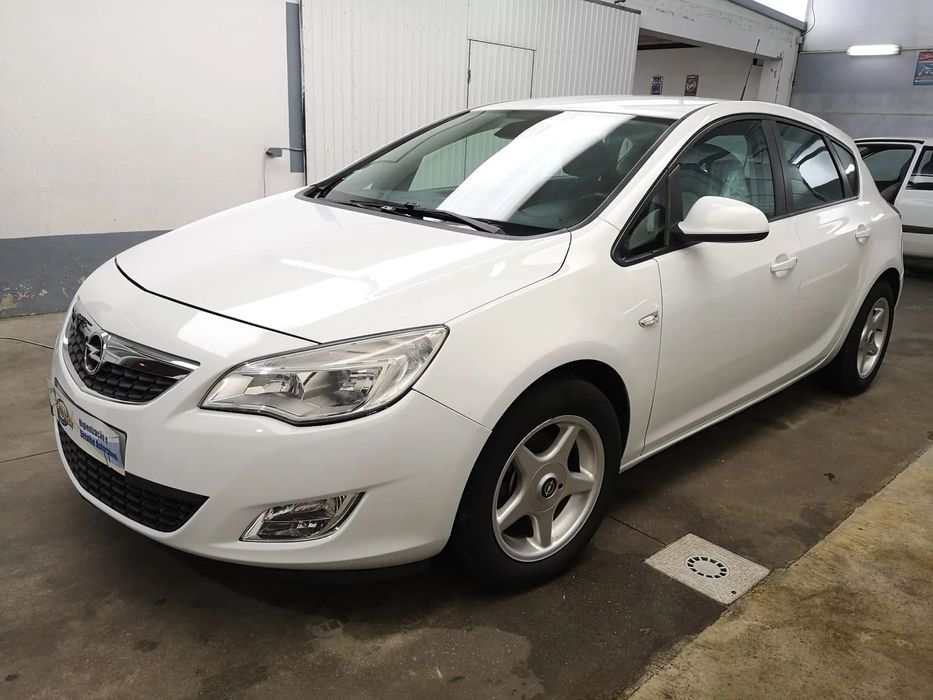 Opel Astra 1.3 CDTi Enjoy