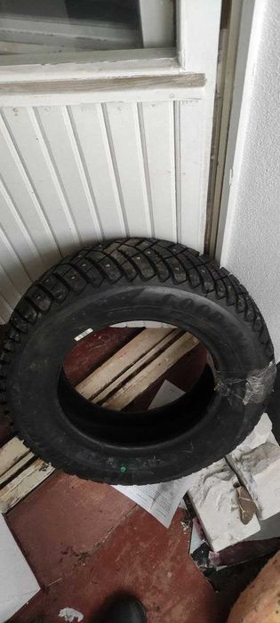 шина Goodyear UltraGrip Extreme 175/70R13 82T (шип) 1шт нова з бірками