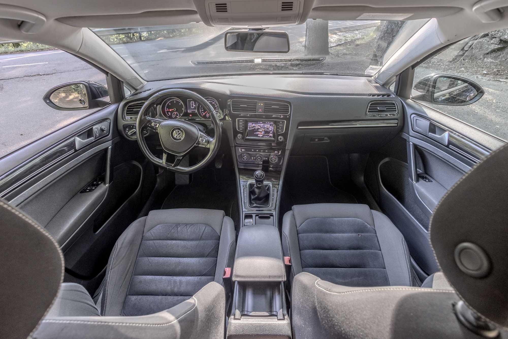 Volkswagen Golf 7 CARAT 1.6 TDI (105cv)