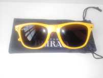 3 Pares de Óculos de Sol 3-6€.