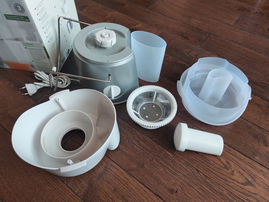 Соковитискач TCM Tchibo