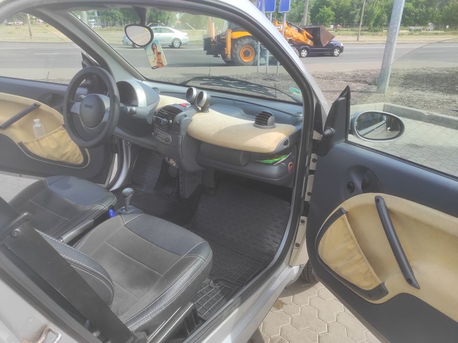 Продам smart fotwo 450 2001г.