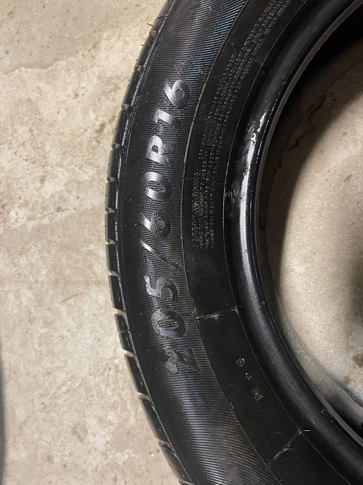 5pneus ( 2 good year + 2 Bridgestone + 1 Lanvigator NOVO)