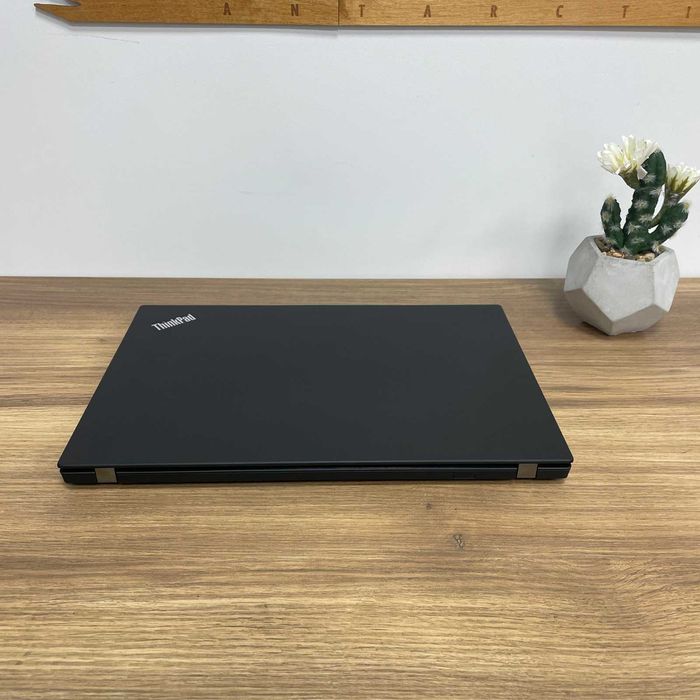 Lenovo ThinkPad T14 Gen 2 Ryzen 7 Pro 5850U 16GB 256GB Dotyk Gwar A-