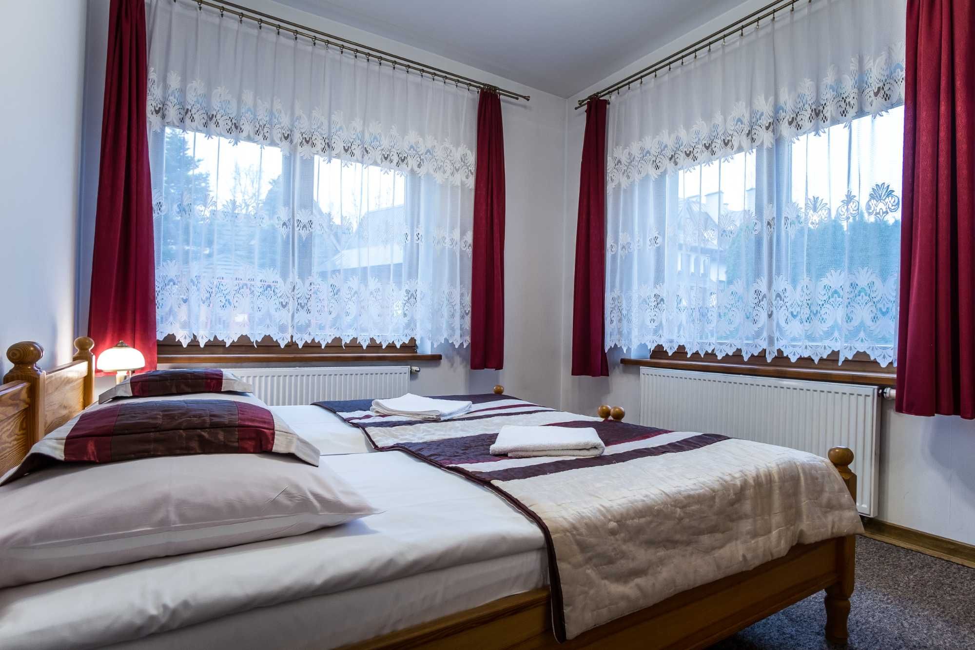 Pokoje i Apartamenty Jan w centrum Zakopanego - noclegi Zakopane