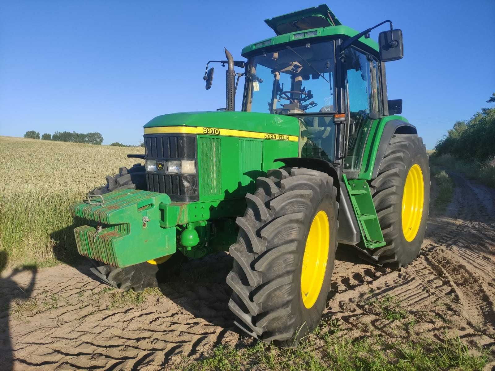 Ciągnik rolniczy John Deere 6910 PQ,681