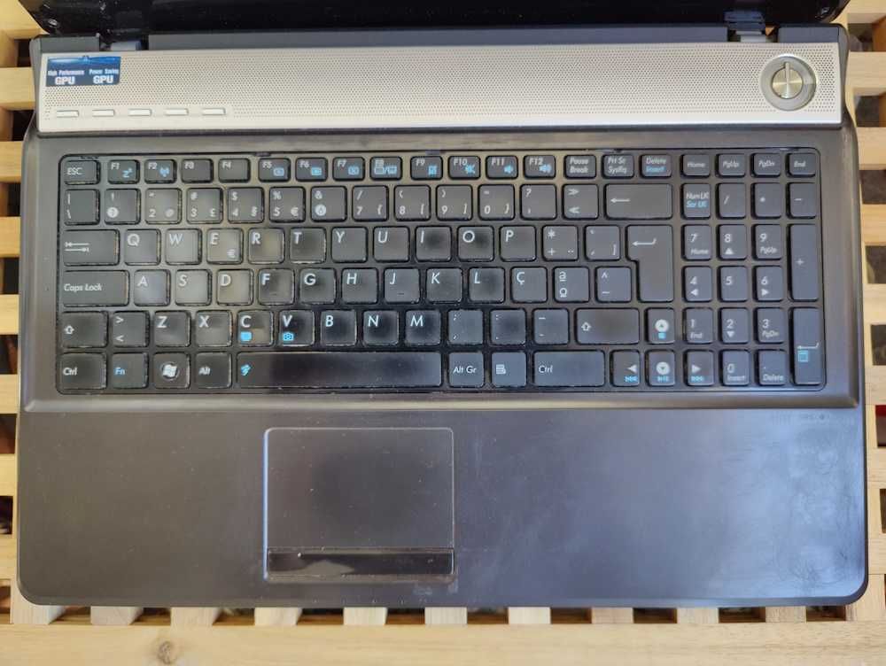 Portatil Asus N61JV