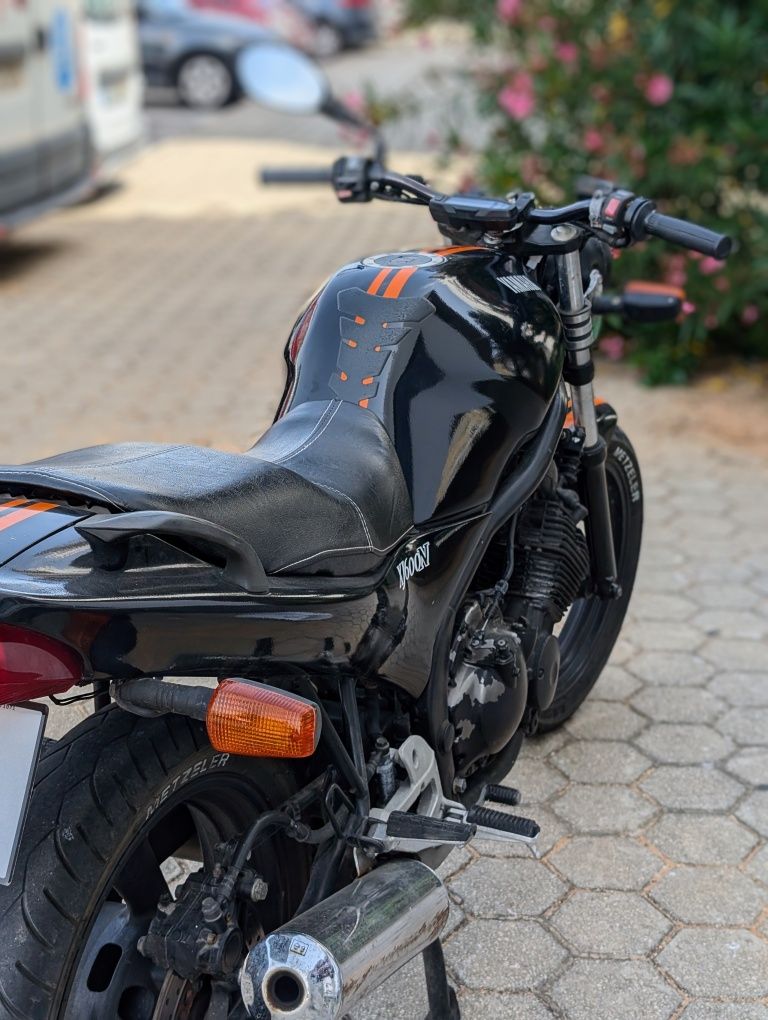 Yamaha XJ 600 N - Mota