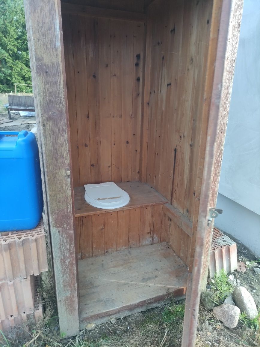 Wychodek, WC na budowe