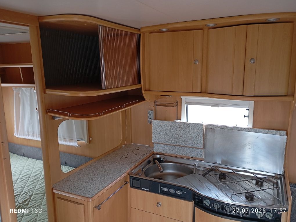 Przyczepa kempingowa Dethleffs limited edycja 1000 dmc kabina prysznic