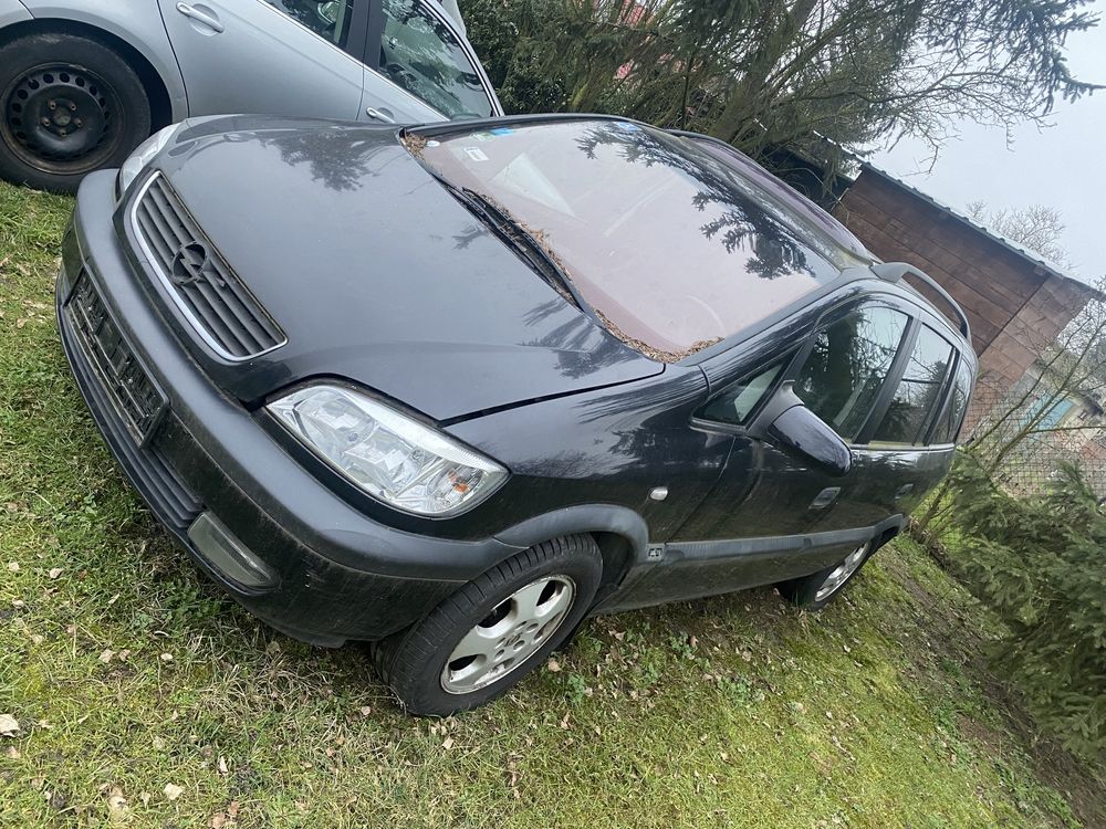 Opel zafira 2.2 Gaz 7 foteli Całośc lub Czesci