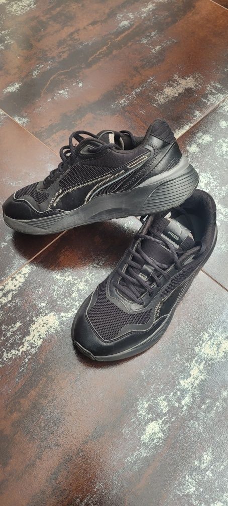 Кроссовки Puma 26,5 размер 41