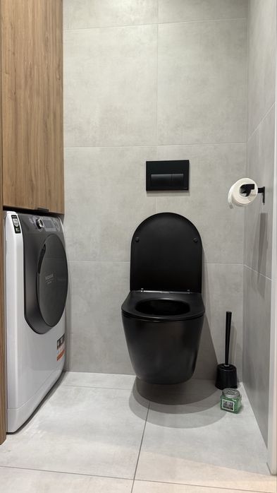 Apartament blisko lotniska, pokoje pracownicze self check in