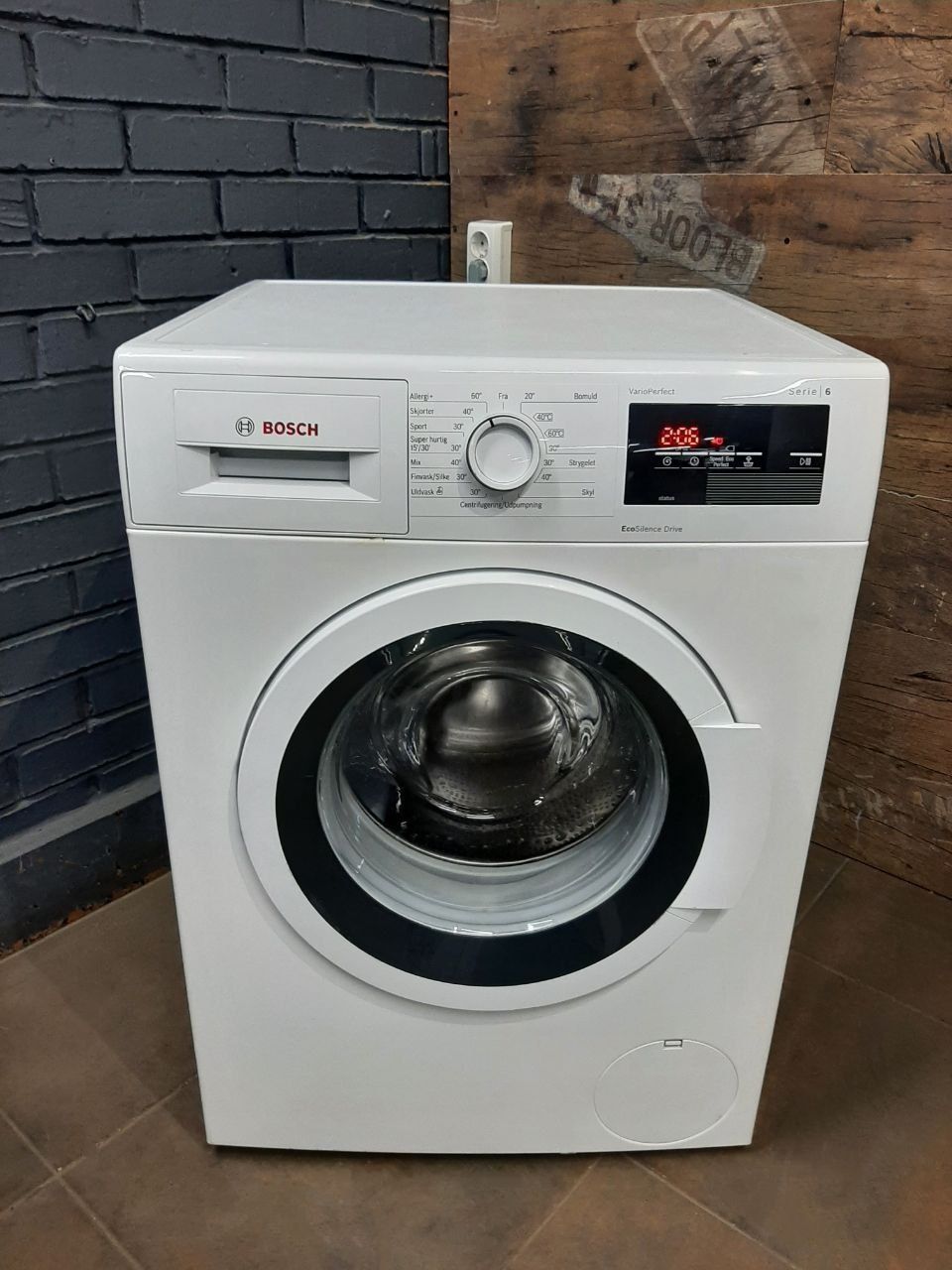 Пральна машина/стиральная машина Bosch WLF20261ОE, вузька