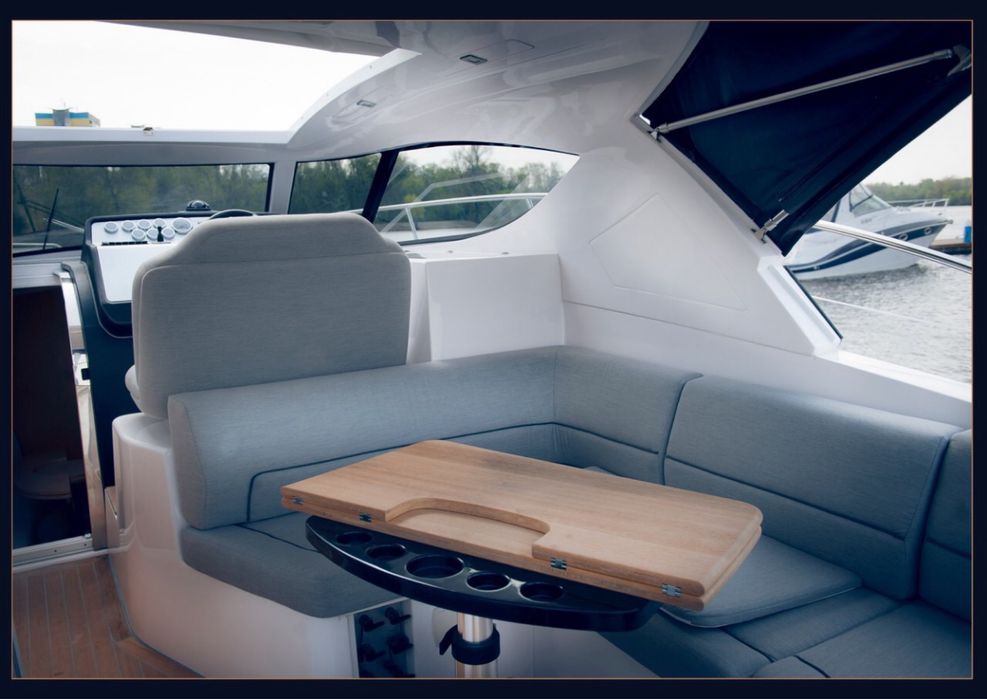 Голланська Яхта Focus 33 НТ